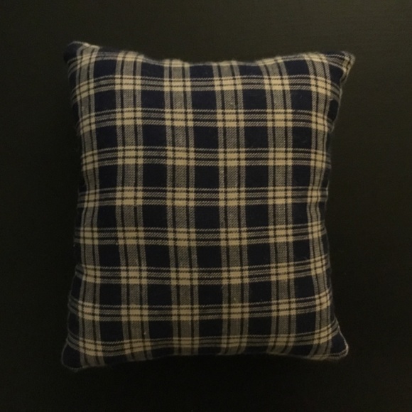 Small pillows - Picture 5 of 5
